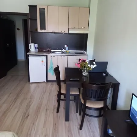 Apartment Seasons