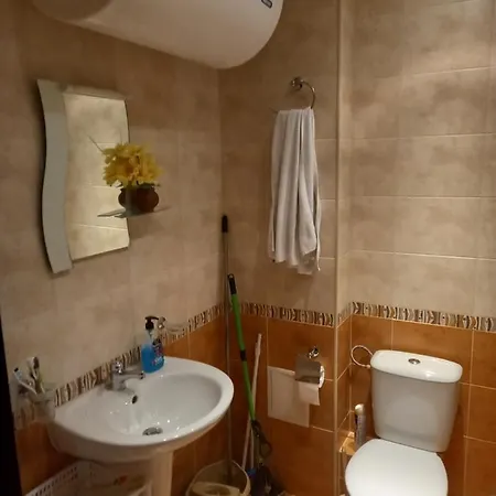 Seasons - Cozy Near Gondola & Mountain Views Апартамент *