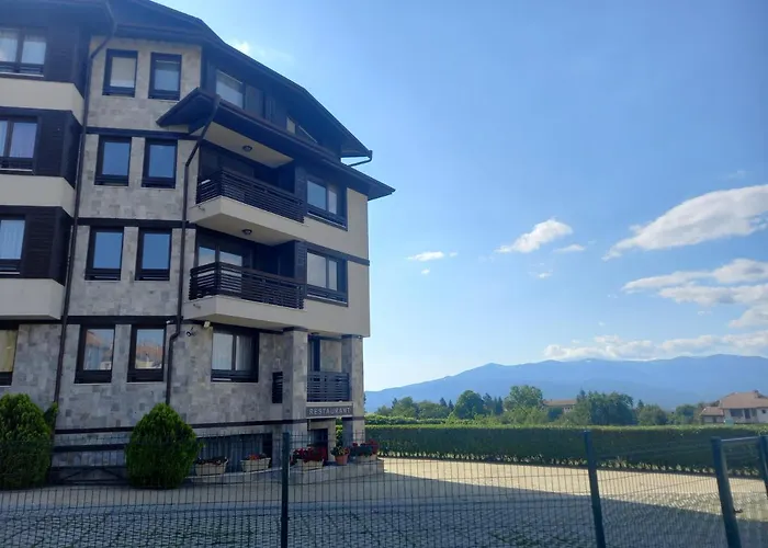 Seasons - Cozy Near Gondola & Mountain Views Bansko